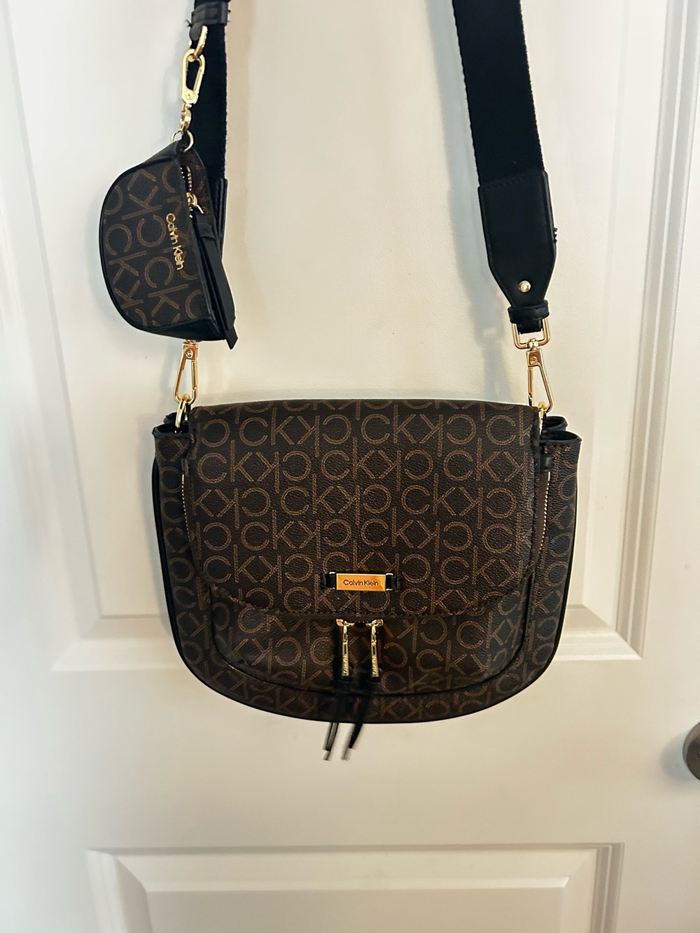 Calvin Klein Purse With Coin Purse NWOT